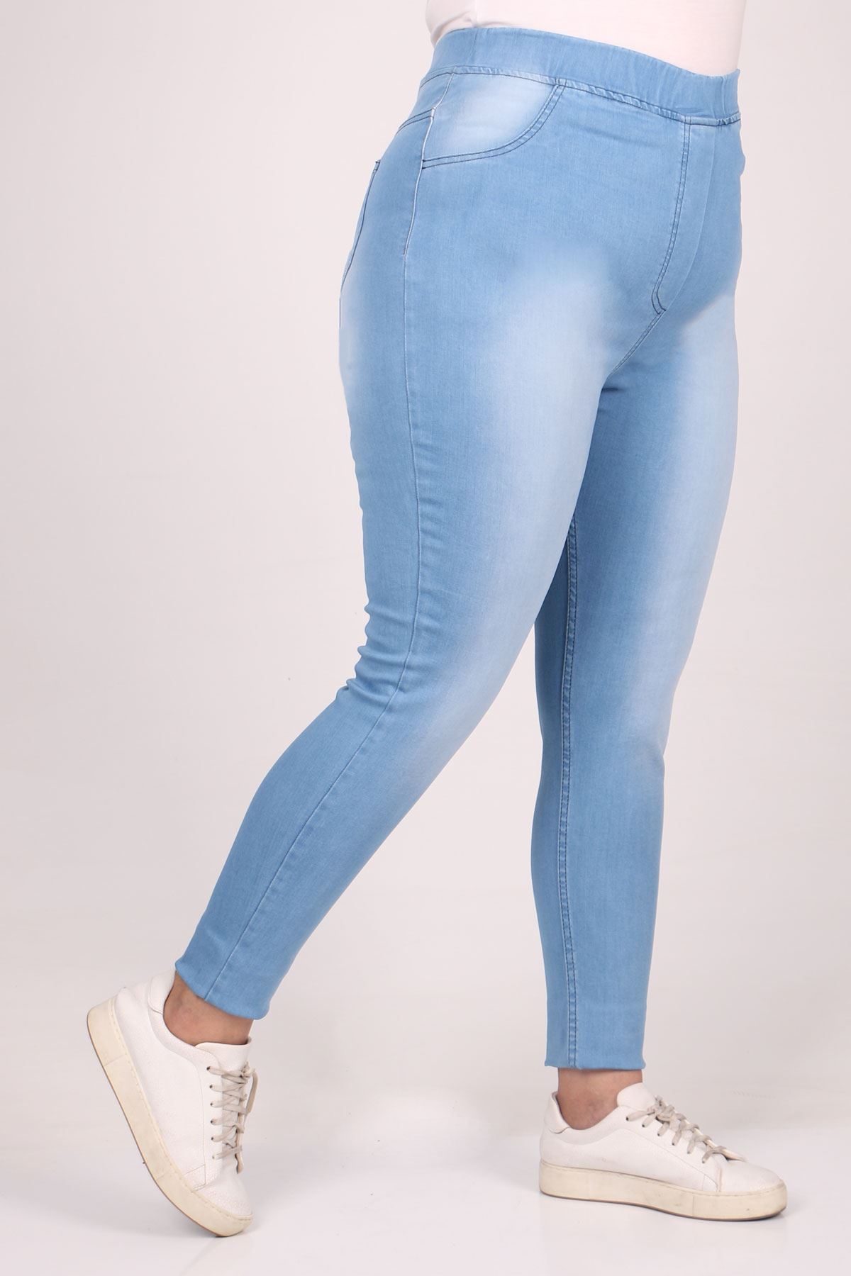 9184-3 Büyük Beden Beli Lastikli Taşlamalı  Dar Paça Kot Pantolon - Buz Mavi