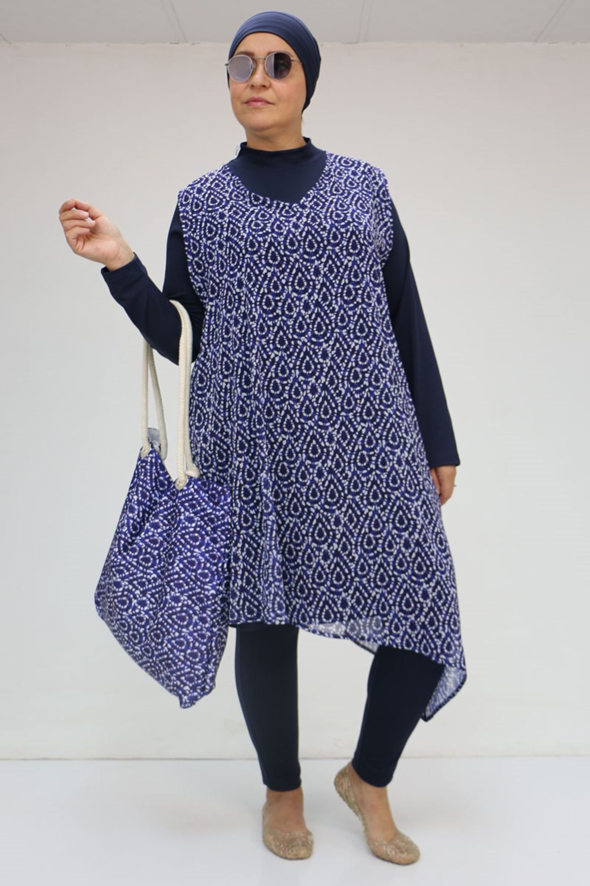 1723 Büyük Beden Uzun Kol Şifon Pareolu Tesettür Mayo Takım - Damla Desen Saks