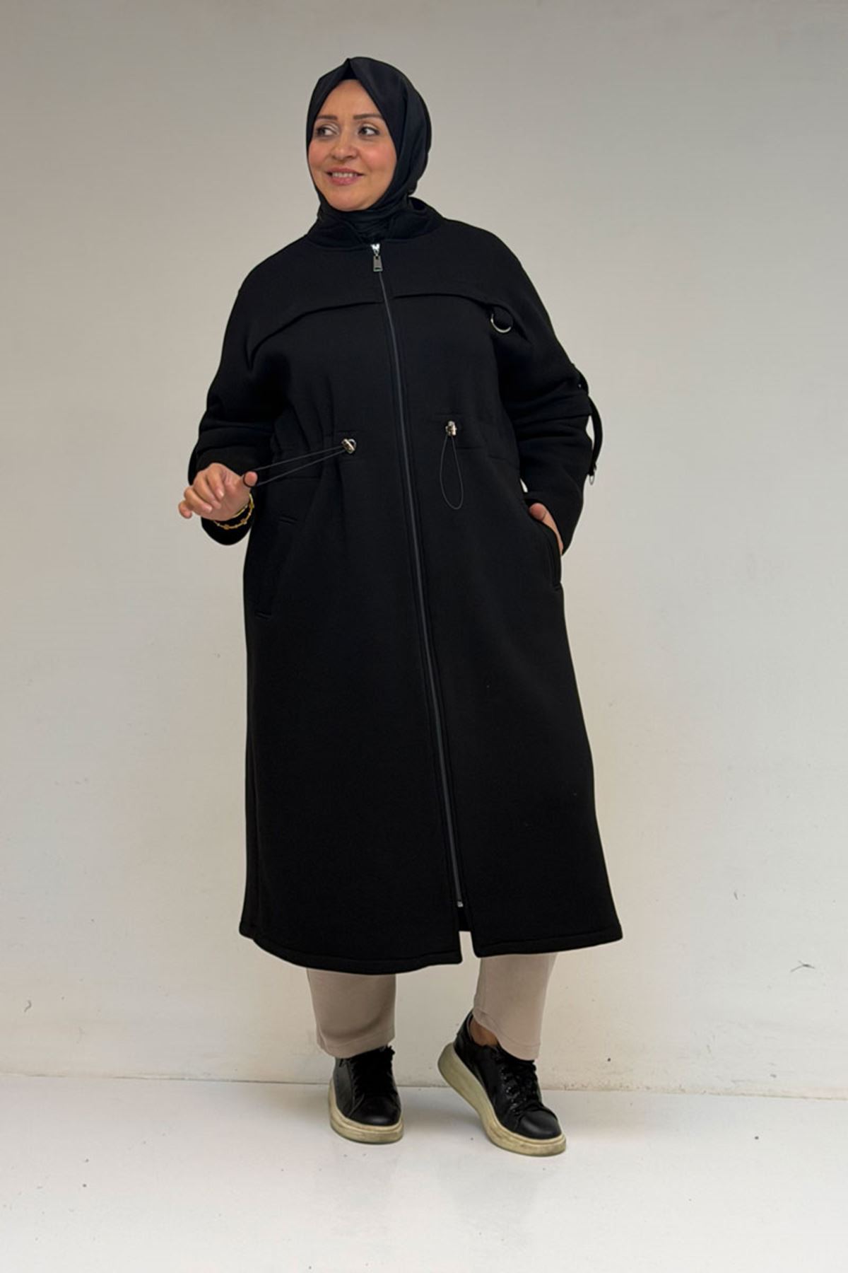 43065 Büyük Beden Hakim Yaka Önden Fermuarlı Üç İplik Kap - Siyah