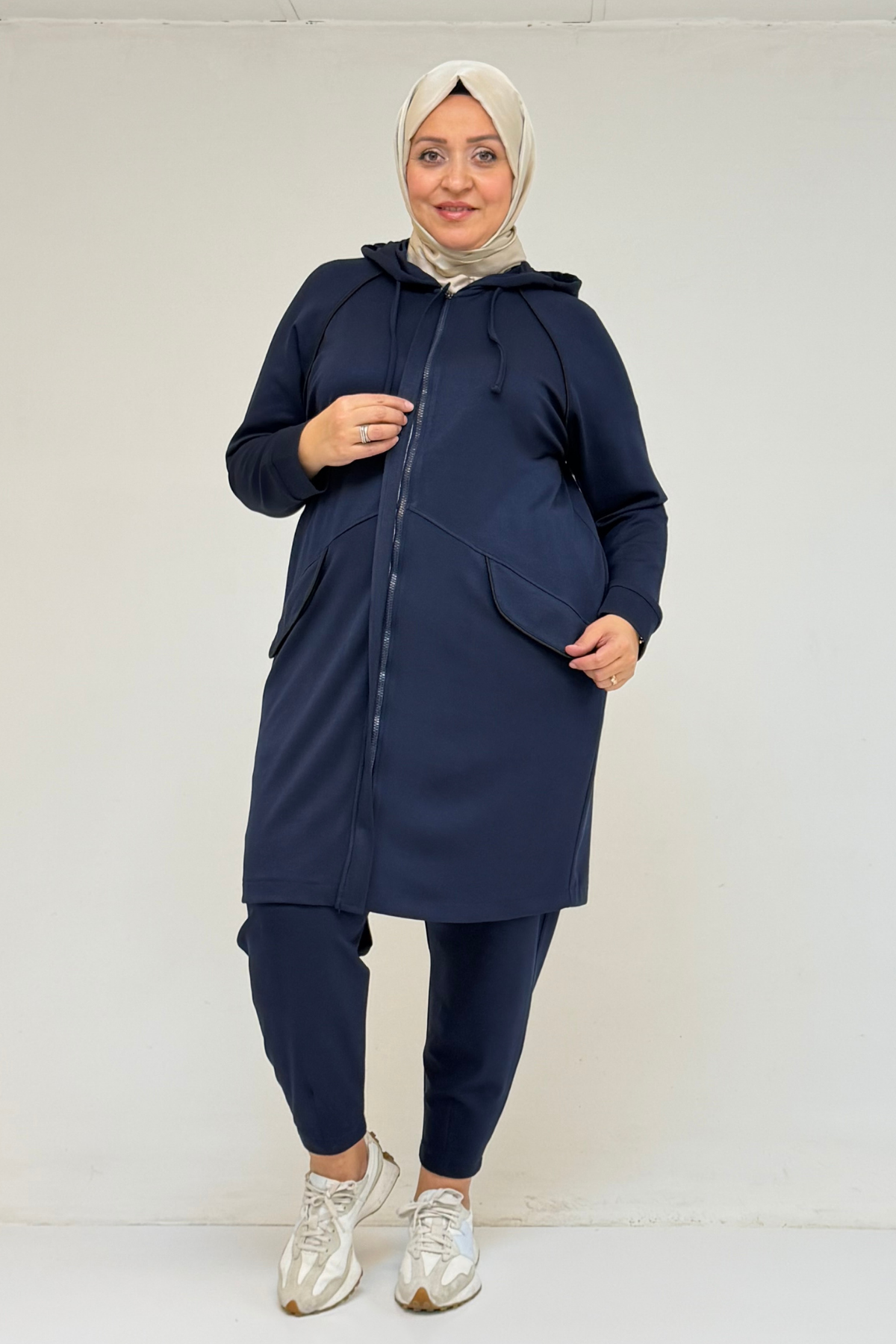 47068 Büyük Beden Çıtçıt Detaylı Modal Tunik Takım  - Lacivert