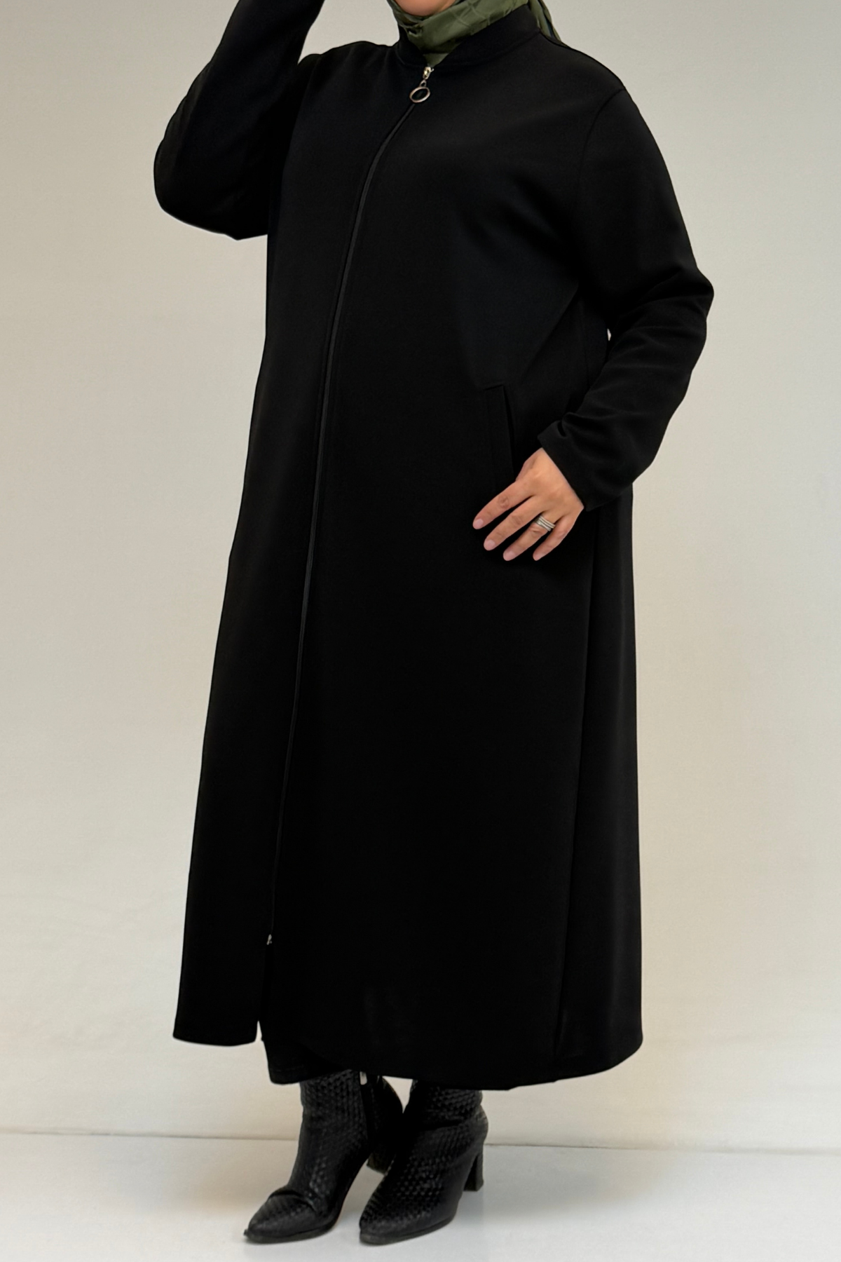 53070 Büyük Beden Fermuarlı Çelik Ceket - Siyah