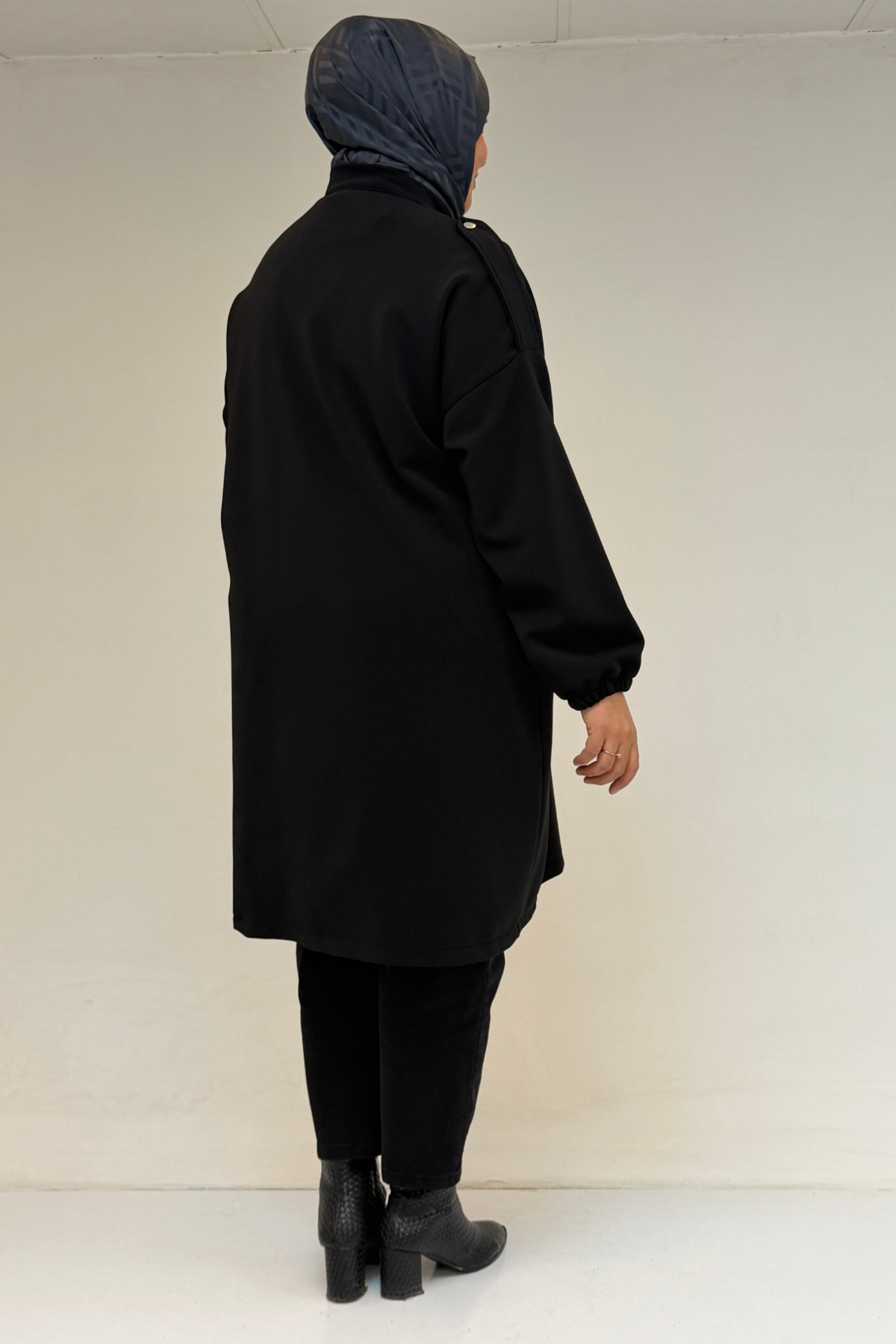 53056 Büyük Beden Hakim Yakalı Cepli Çelik Kap - Siyah