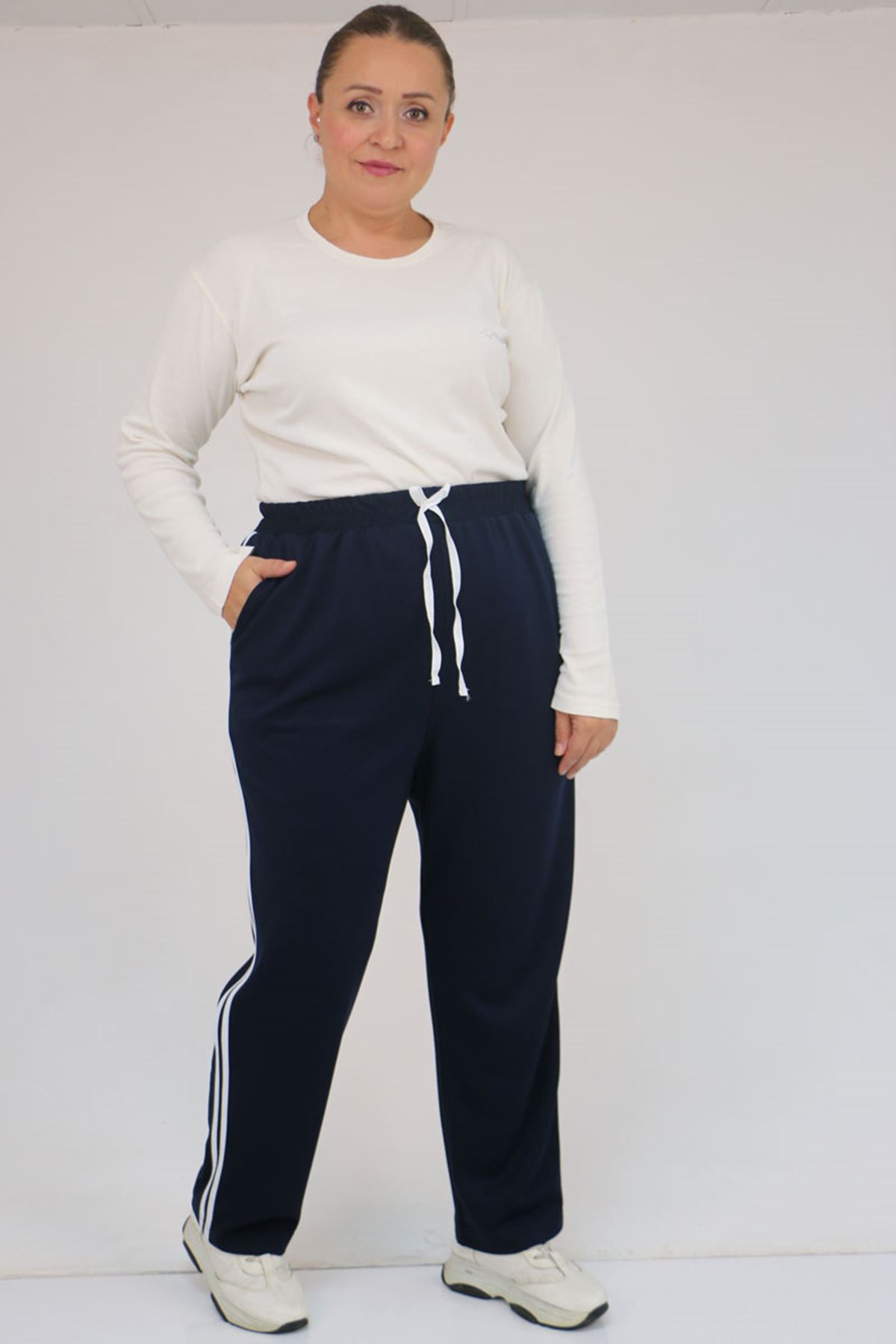 59505-E Büyük Beden Yüksekbel Yanları Şeritli Modal Eşofman Altı - Lacivert