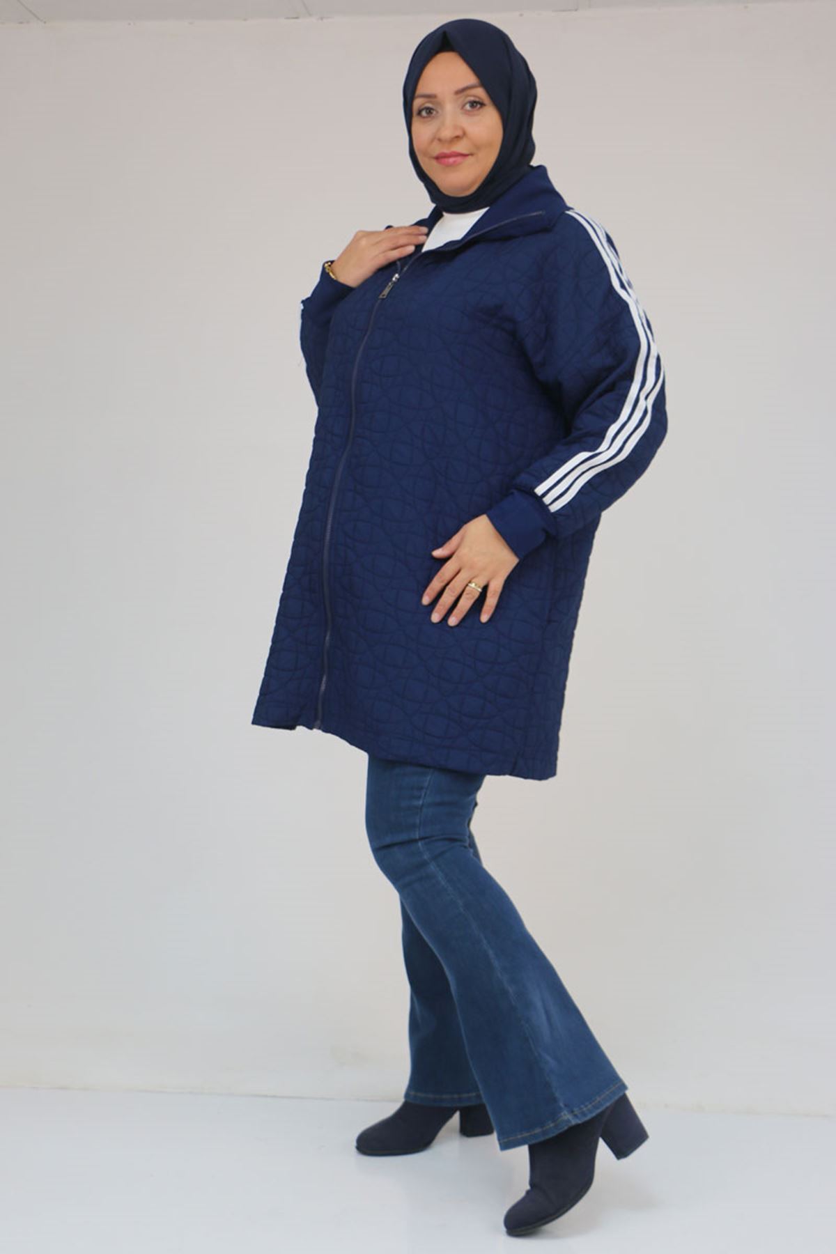 53060-E Büyük Beden Omuzdan Şeritli Kapitone Fermuarlı Ceket - İndigo-Beyaz 