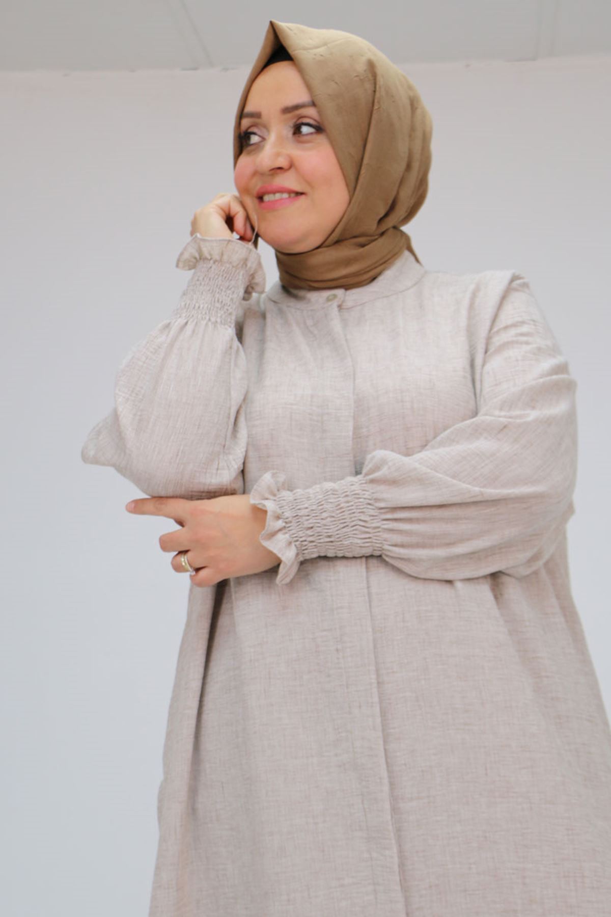 57025-E Büyük Beden Kolları Bebe Lastikli Hakim Yaka Etamin Pantolonlu Takım - Kahve