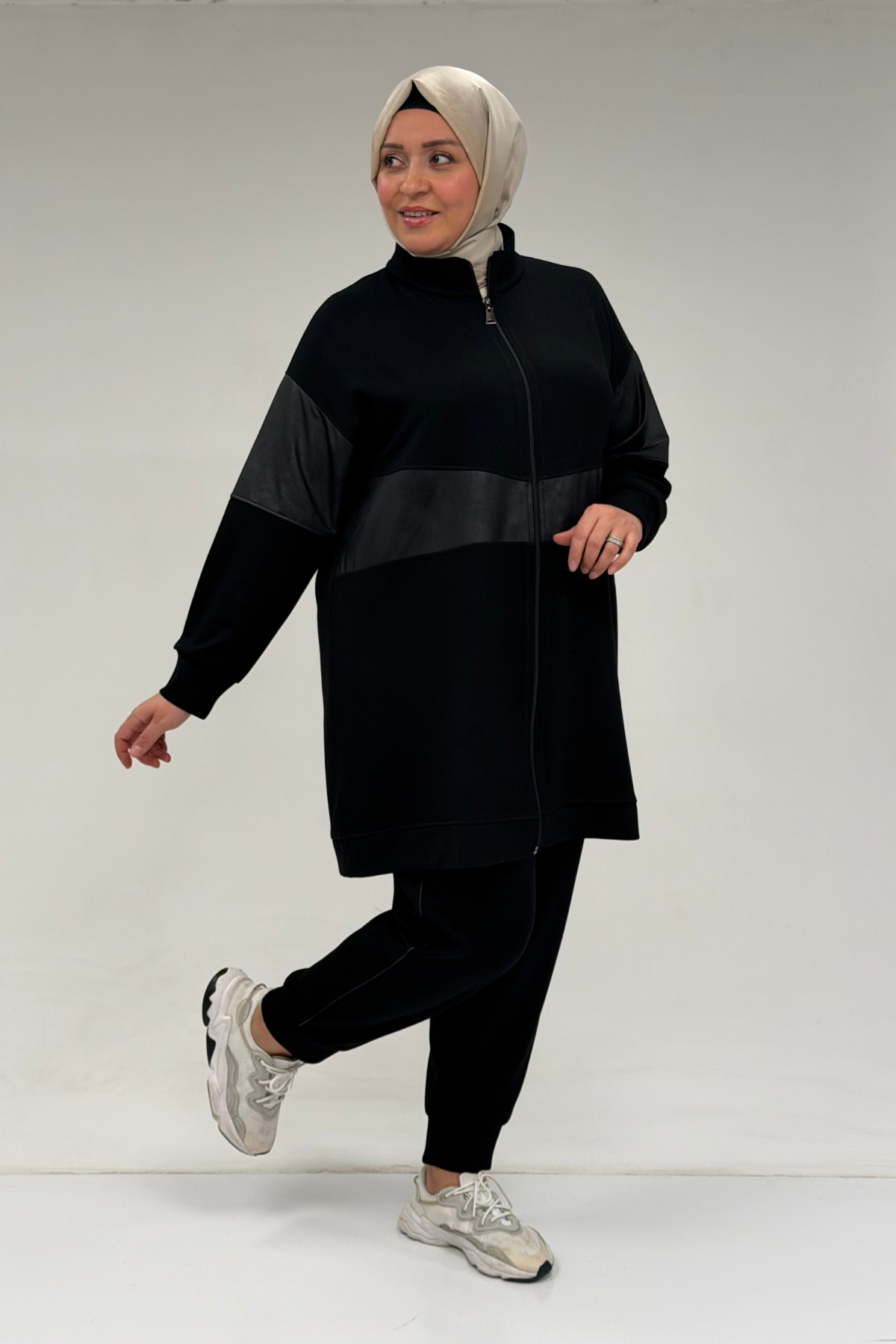 47098 Büyük Beden Waterport Garnili Modal Pantolonlu Takım - Siyah