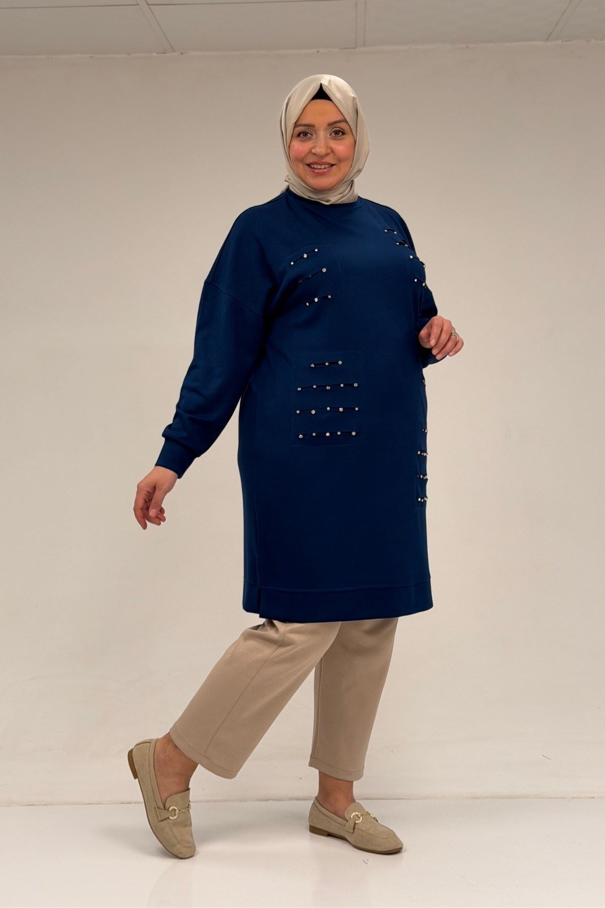 48089 Büyük Beden Beyoğlu Taşlı Modal Tunik - İndigo