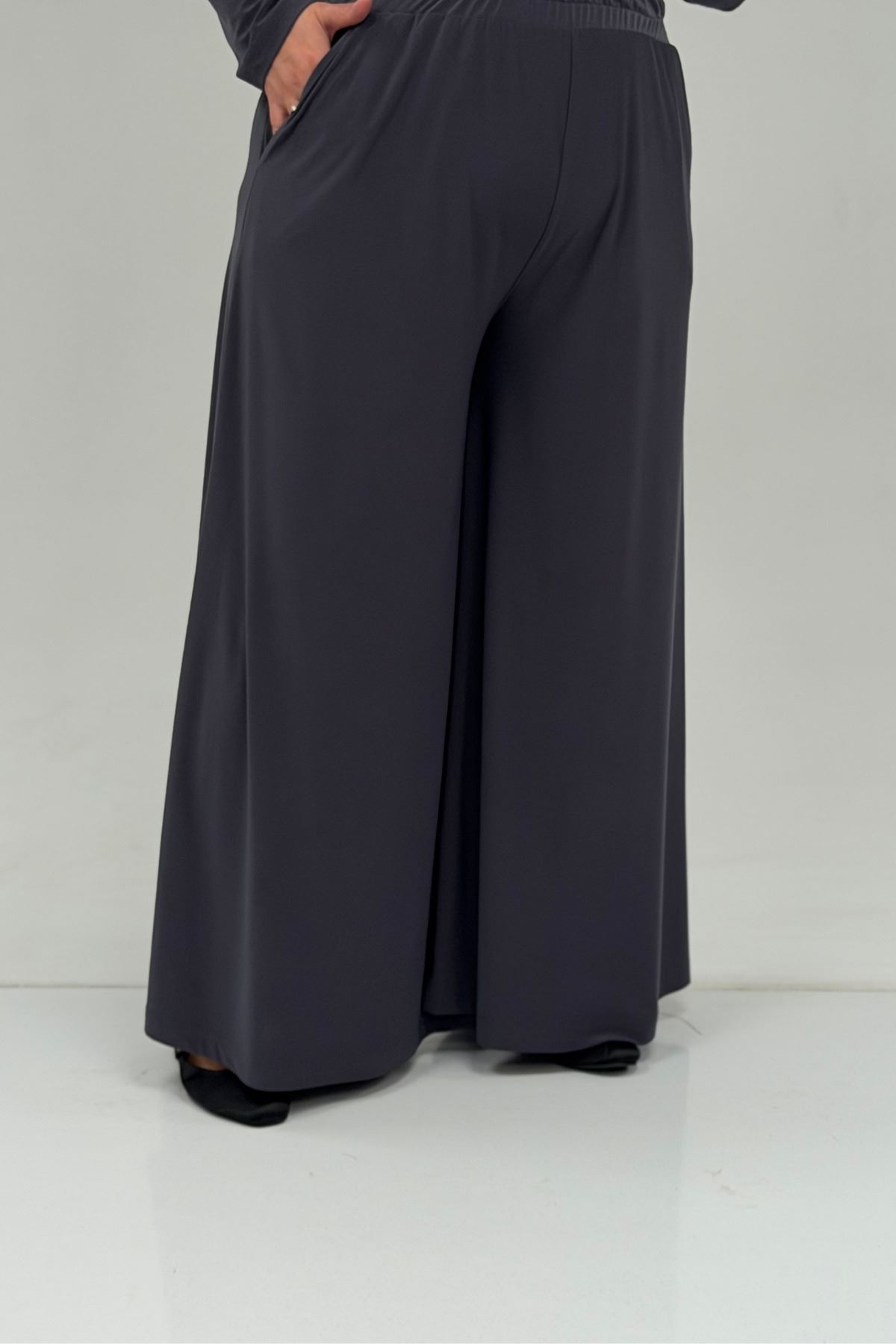 67030 Büyük Beden Yanı Yırtmaçlı Sandy Pantolonlu Takım - Antrasit