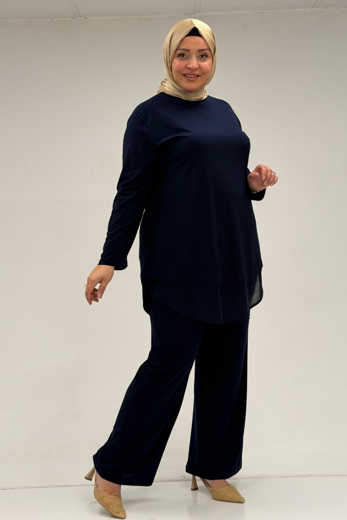 67009 Büyük Beden Etek Ucu Şifon Detaylı Sandy Pantolonlu Takım - Lacivert