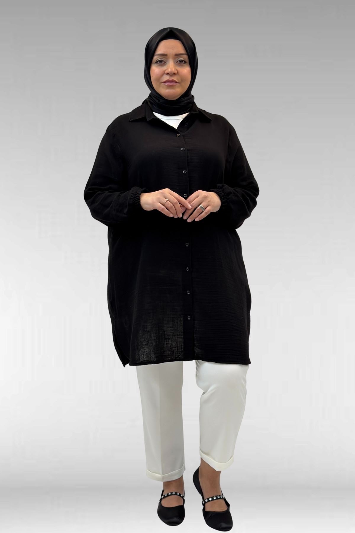 58091 Büyük Beden Kolları Lastikli Müslin Gömlek - Siyah