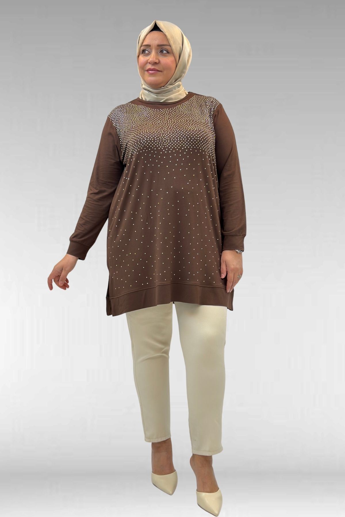 68011 Büyük Beden Önü Taş Detaylı Penye Tunik - Kahve