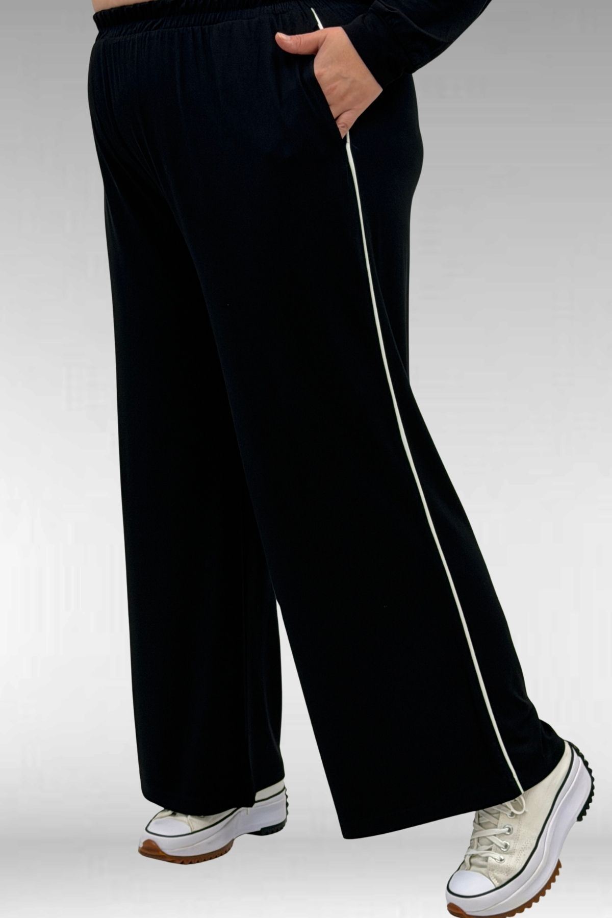 67012 Büyük Beden Biye Detaylı Penye Pantolonlu Takım - Siyah