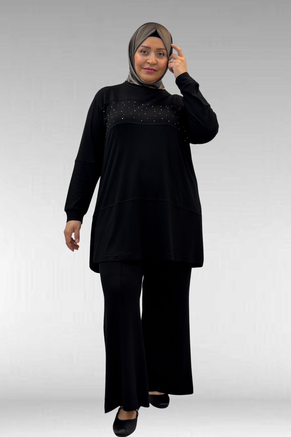 67021 Büyük Beden Taş Baskı Detaylı Parçalı Pantolonlu Takım - Siyah