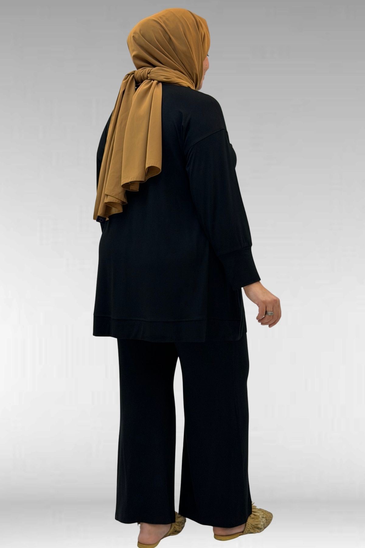 67007 Büyük Beden Kol Ve Etek Ucu Kendinden Ribanalı Pantolonlu Takım - Siyah