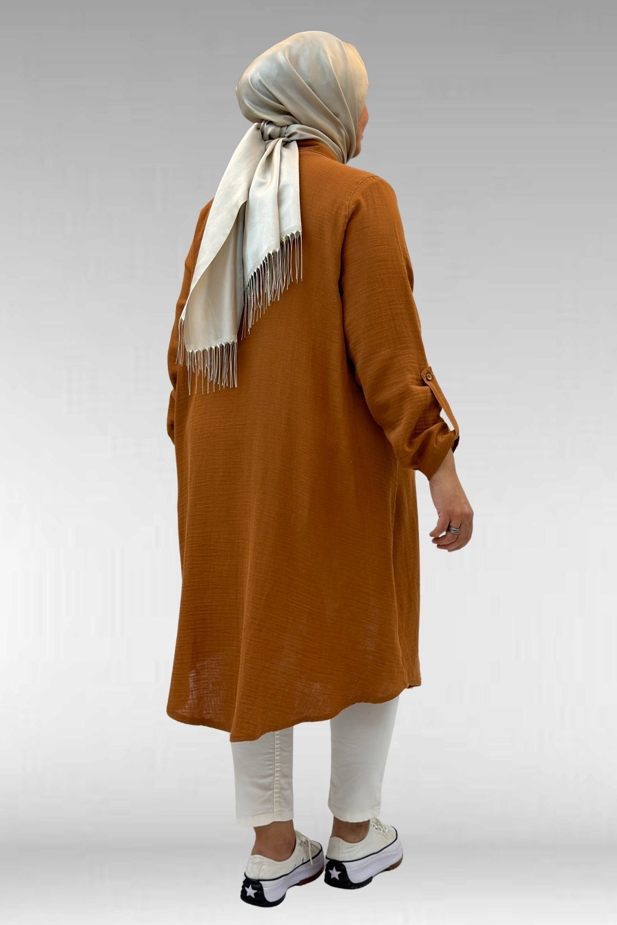 58092 Büyük Beden Çift Düğme Detaylı Müslin Gömlek - Tarçın