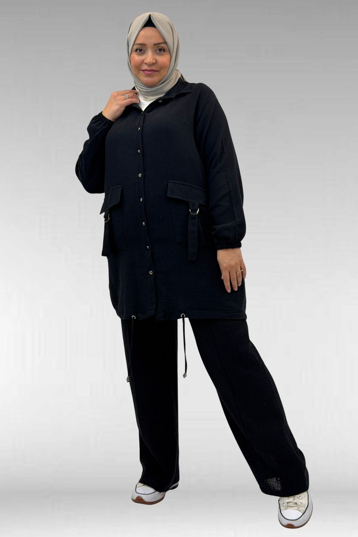 67015 Büyük Beden Cepleri D Toka Detaylı Müslin Pantolonlu Takım - Siyah