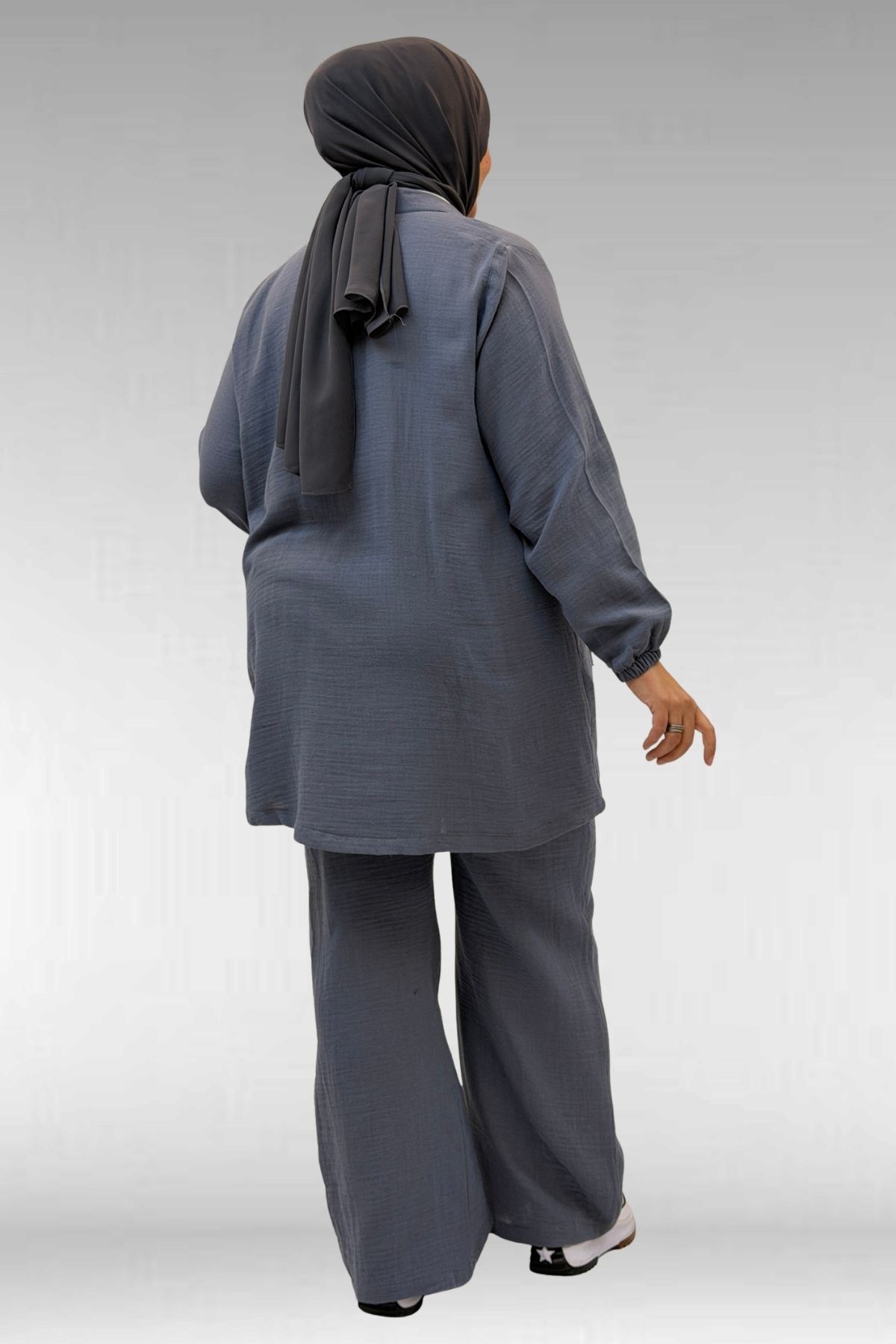 67015 Büyük Beden Cepleri D Toka Detaylı Müslin Pantolonlu Takım - Antrasit