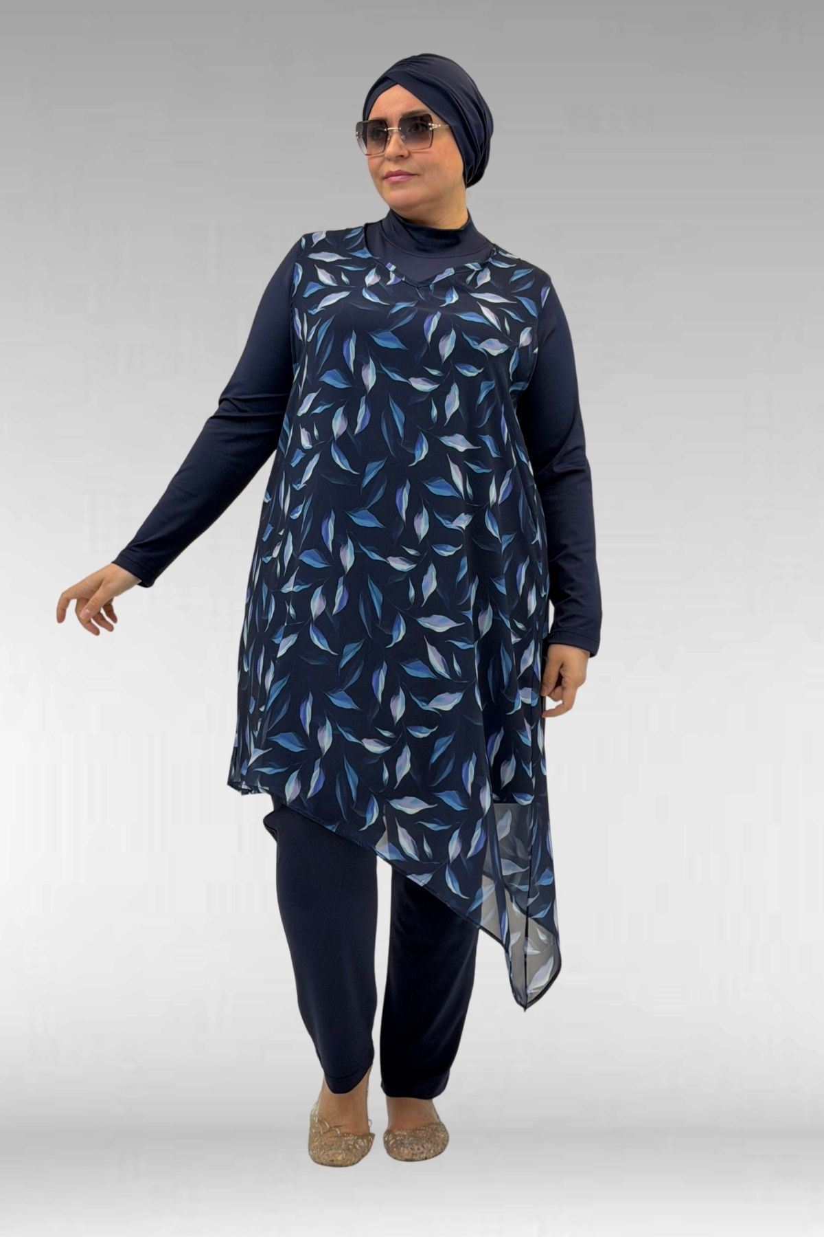 1723 Büyük Beden Uzunkol Şifon Pareolu Tesettür Mayo - Yaprak Desenli Lacivert