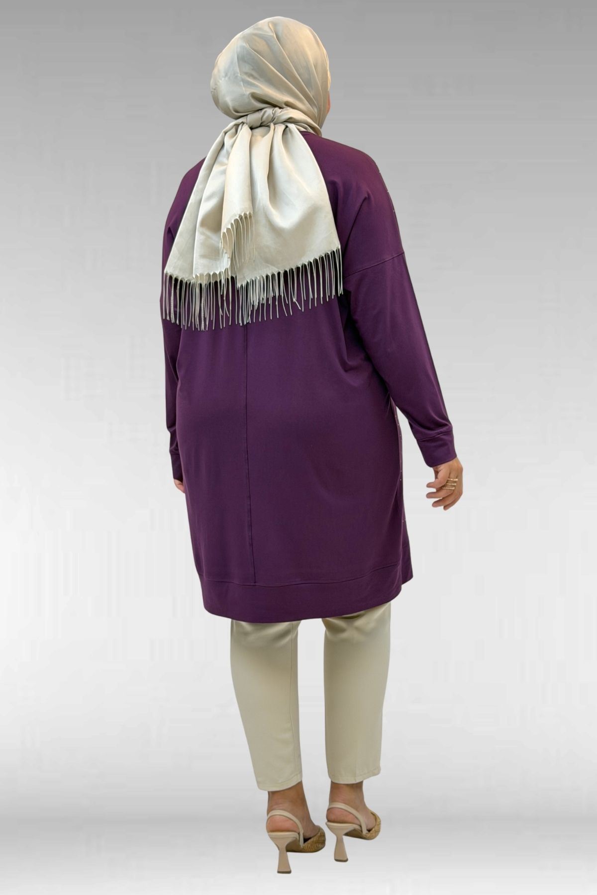 68001 Büyük Beden Önü Taş Baskı Detaylı Penye Tunik - Mürdüm