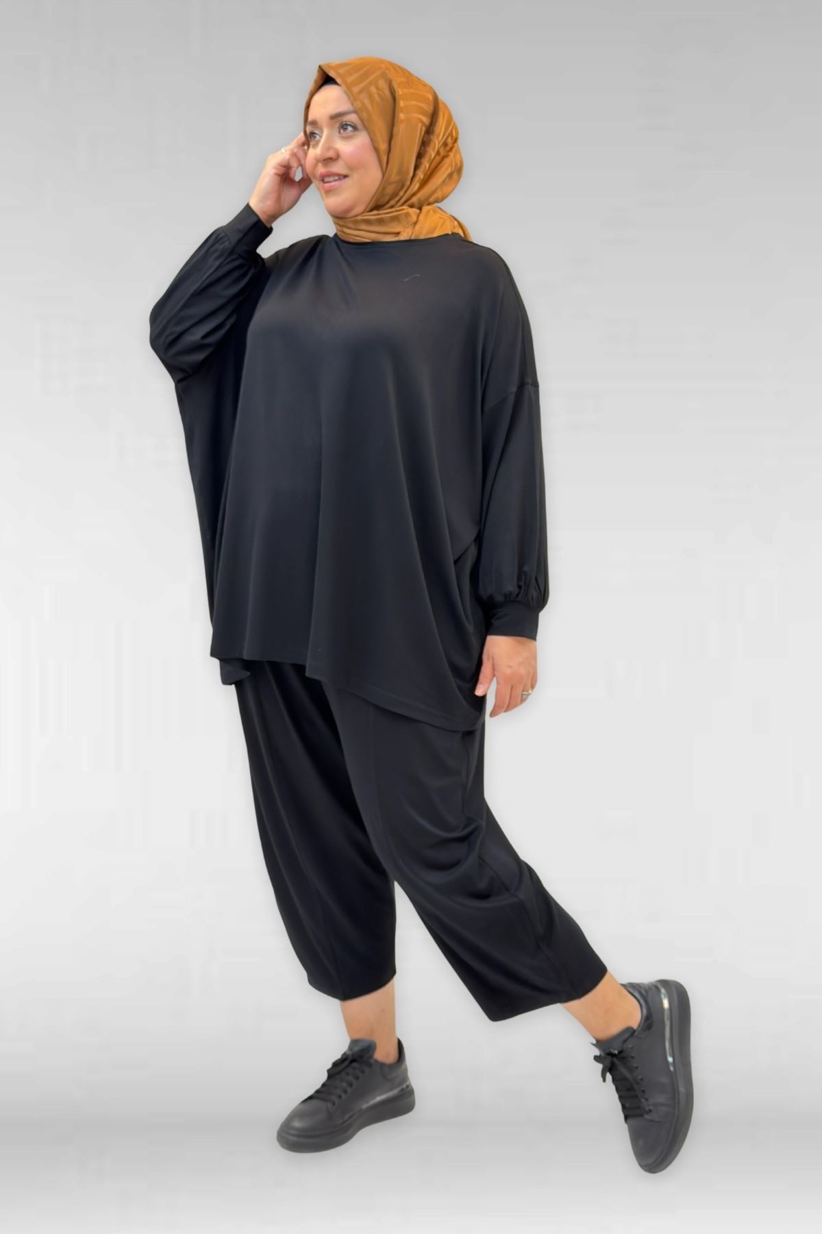 67037-E Büyük Beden Düşük Kol Penye Pantolonlu Takım - Siyah