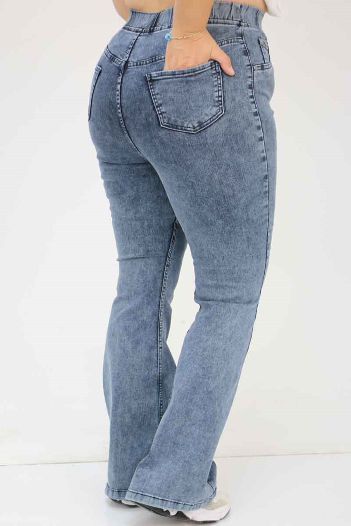 9137-17-E Büyük Beden Beli Lastikli İspanyol Paça  Kot Pantolon - Kar Yıkama Mavi