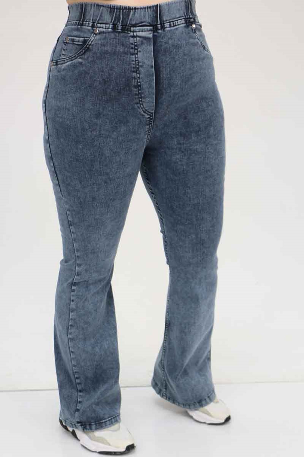 9137-17-E Büyük Beden Beli Lastikli İspanyol Paça  Kot Pantolon - Kar Yıkama Mavi