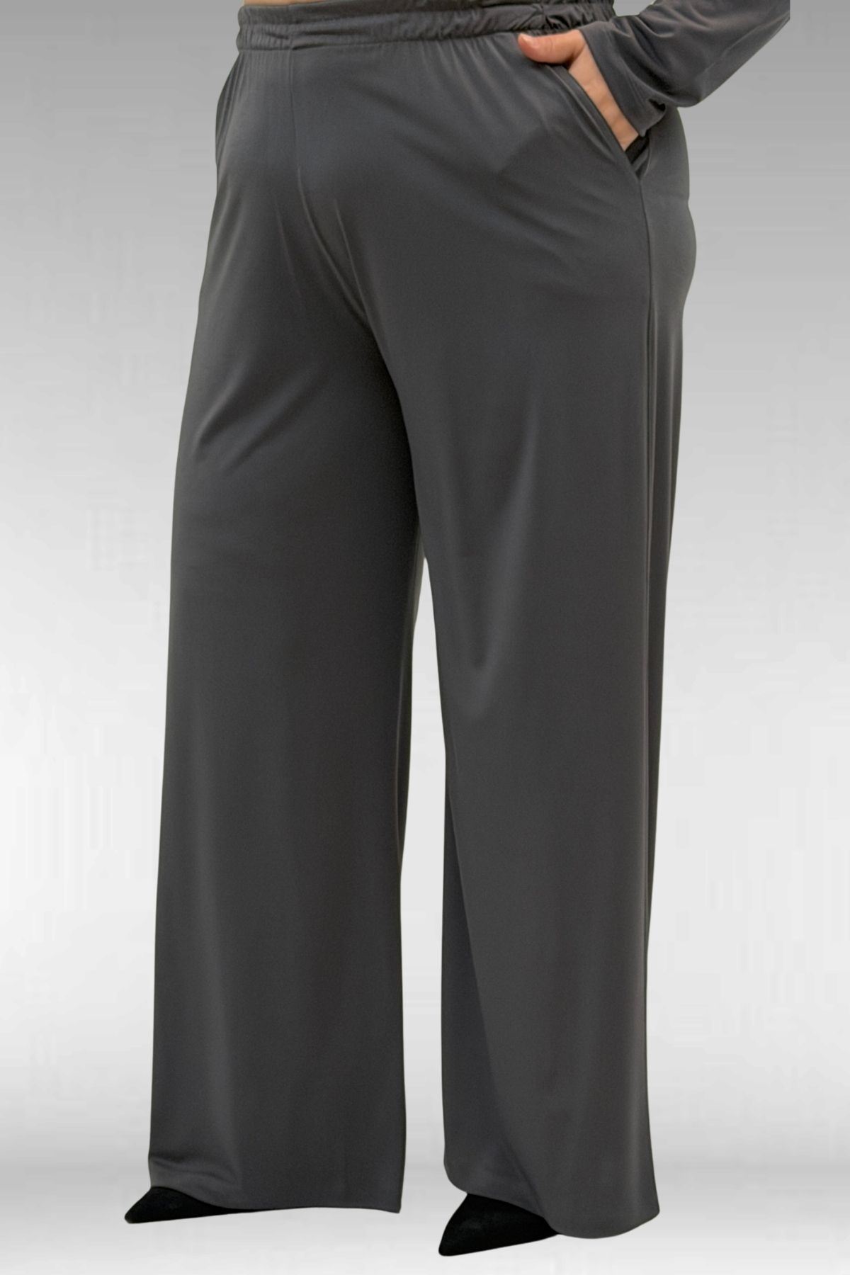 67043 Büyük Beden Püskül Detaylı Sandy Pantolonlu Takım - Antrasit