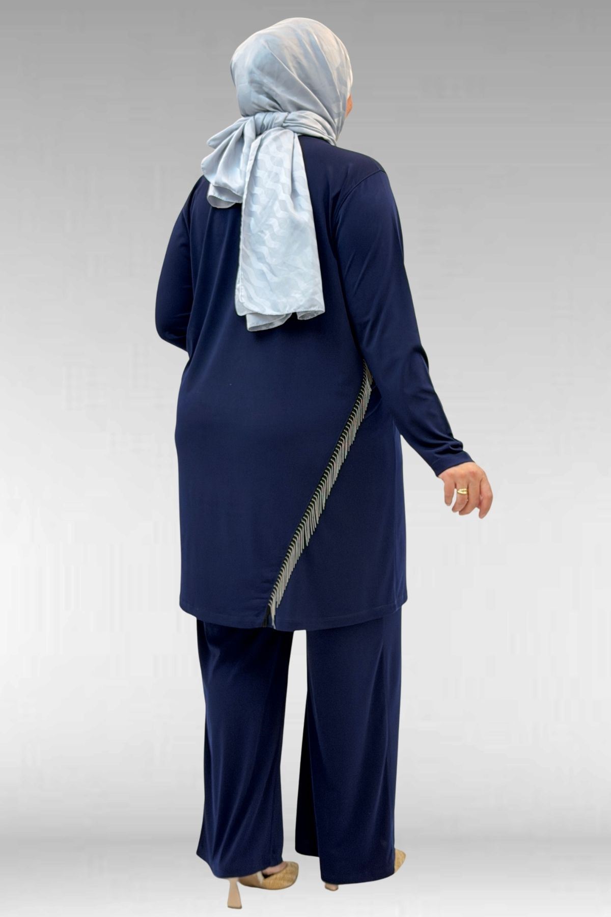 67043 Büyük Beden Püskül Detaylı Sandy Pantolonlu Takım - Lacivert