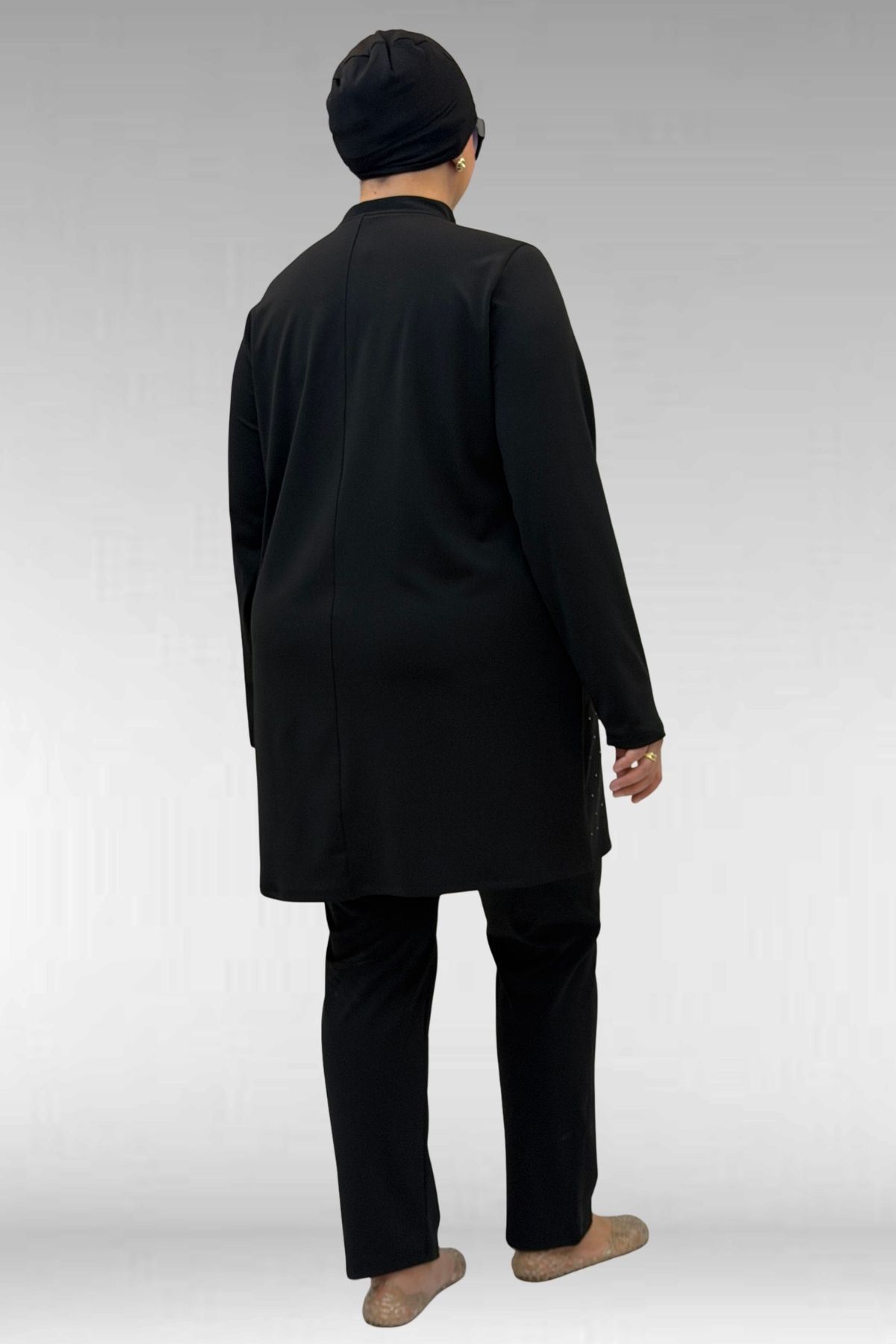 1739 Büyük Beden Önü Taş Baskılı Uzunkol Tesettür Mayo - Siyah