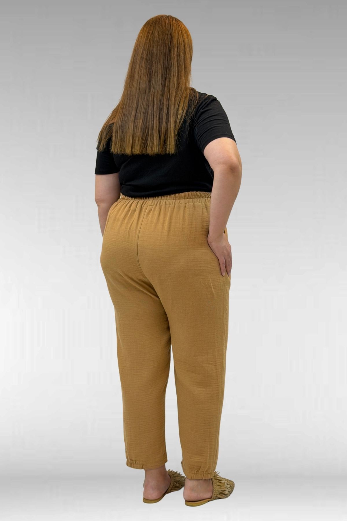 59022 Büyük Beden Paçası Yarım Lastikli Müslin Pantolon - Bisküvi