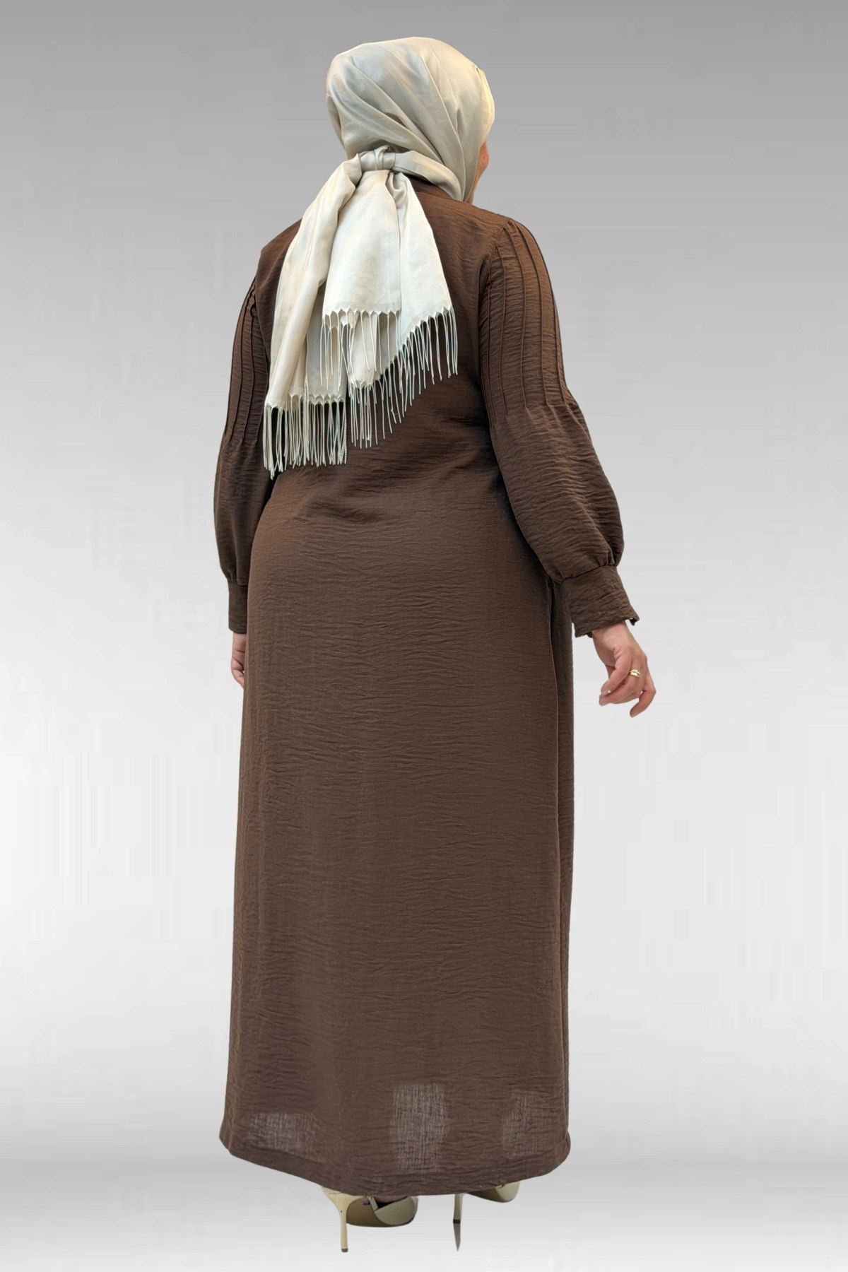 66004 Büyük Beden Pile Detaylı Keten Ferace - Kahve