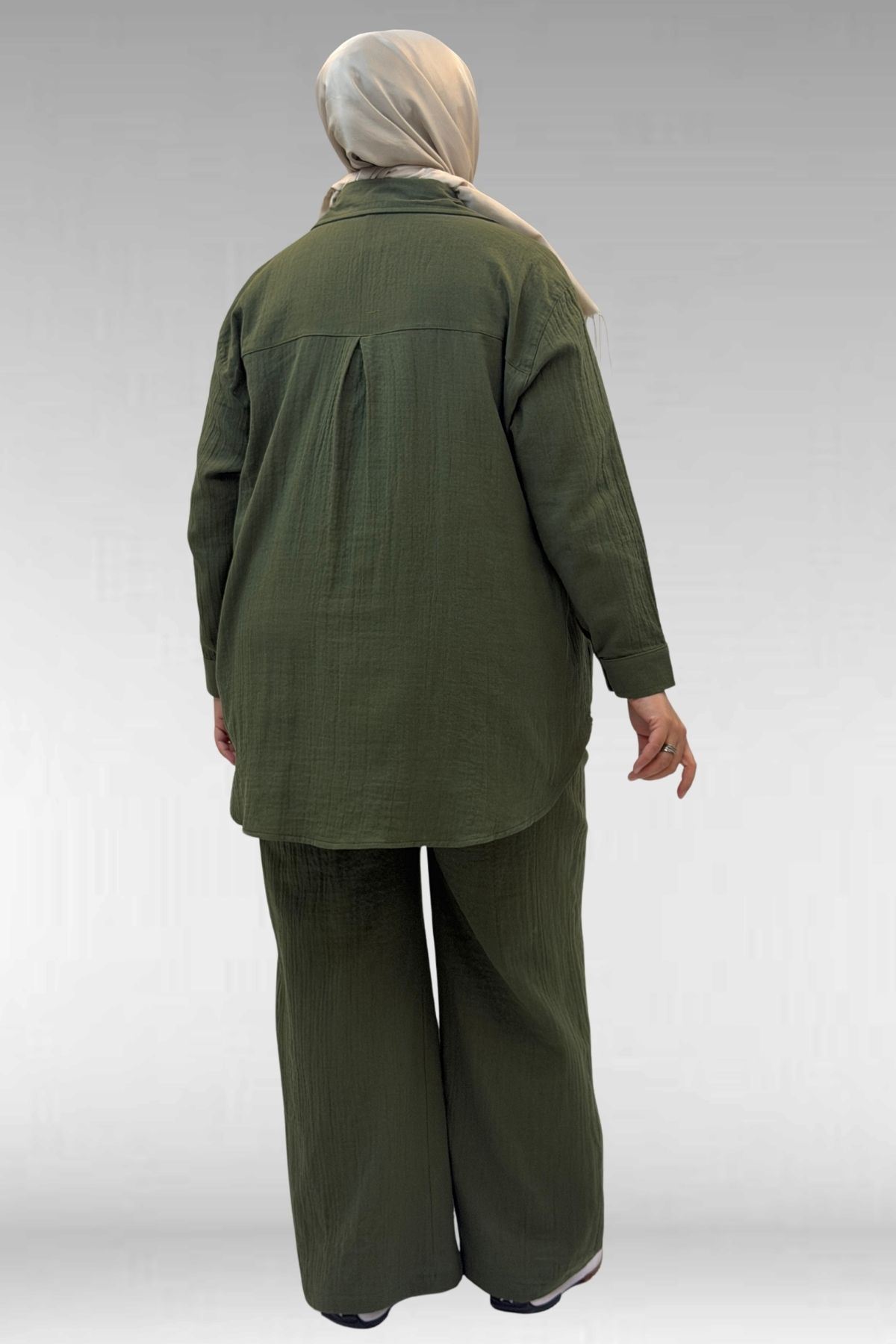 67038-E Büyük Beden Erkek Yakalı Müslin Pantolonlu Takım - Haki