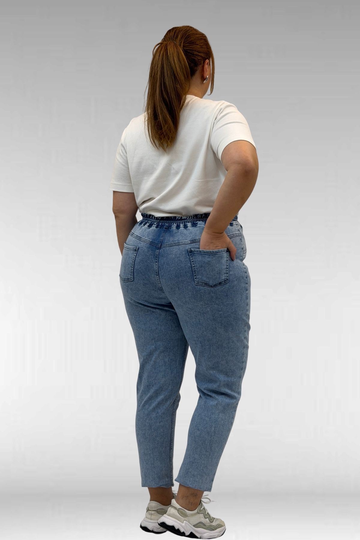 69002-E Büyük Beden Beli Lastikli Darpaça Uzun Kot Pantolon - Kar Yıkama Mavi