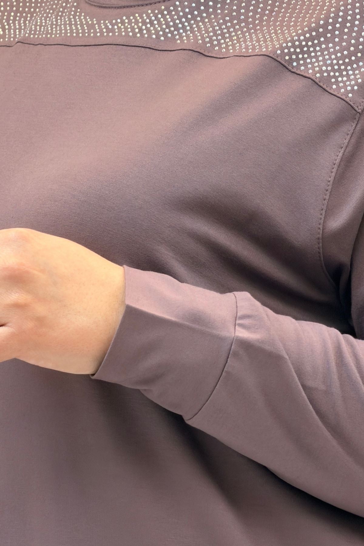 68036 Büyük Beden Önü Parçalı Taş Detaylı Penye Tunik - Vizon