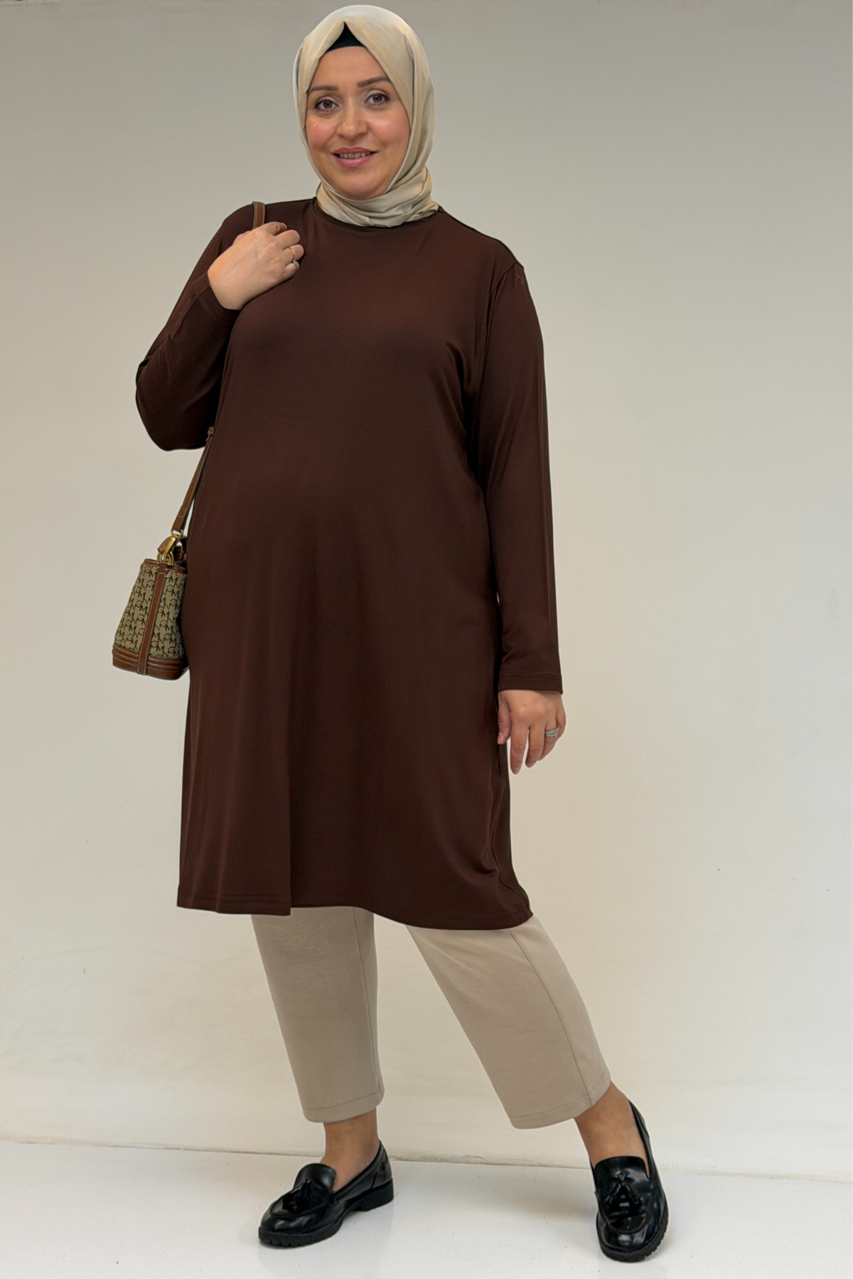 38501 Büyük Beden Basic Penye Tunik - Kahverengi