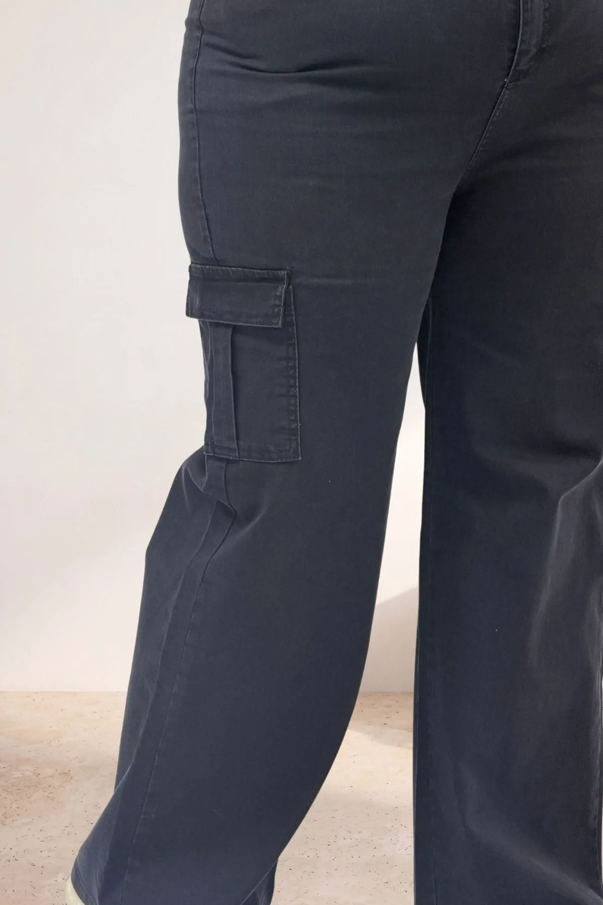 5067 Kargo Cep Detaylı Kot Pantolon - Füme