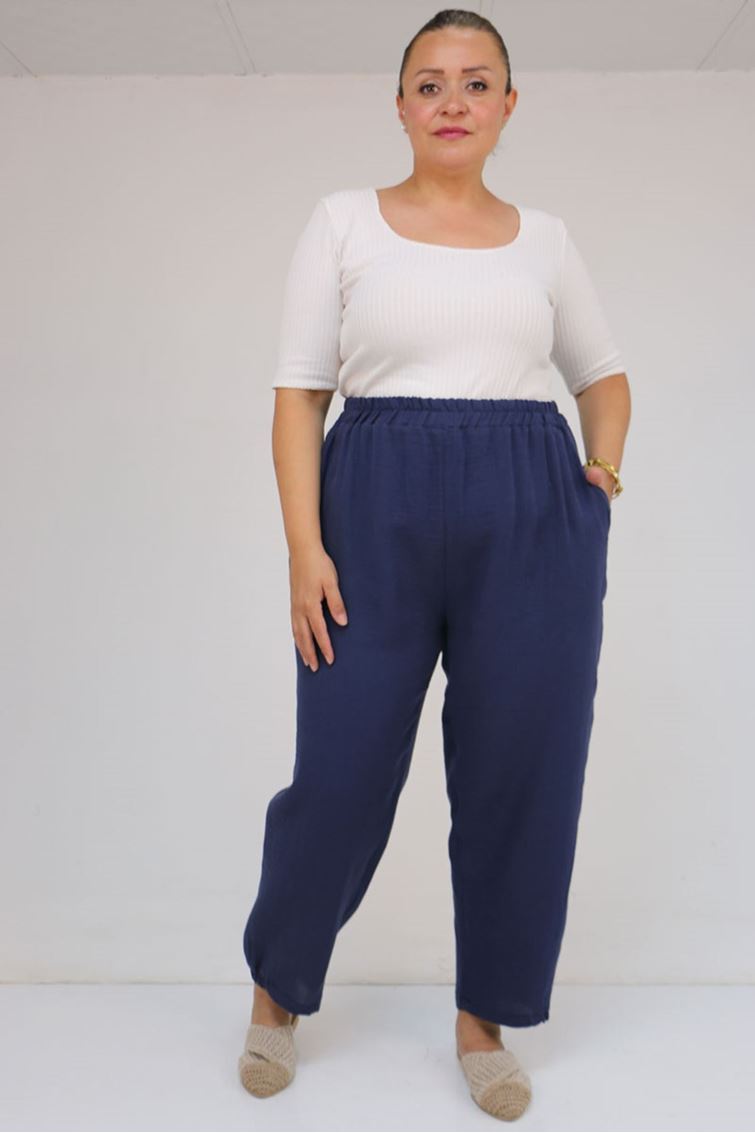 59022 Büyük Beden Paçası Yarım Lastikli Müslin Pantolon - Lacivert
