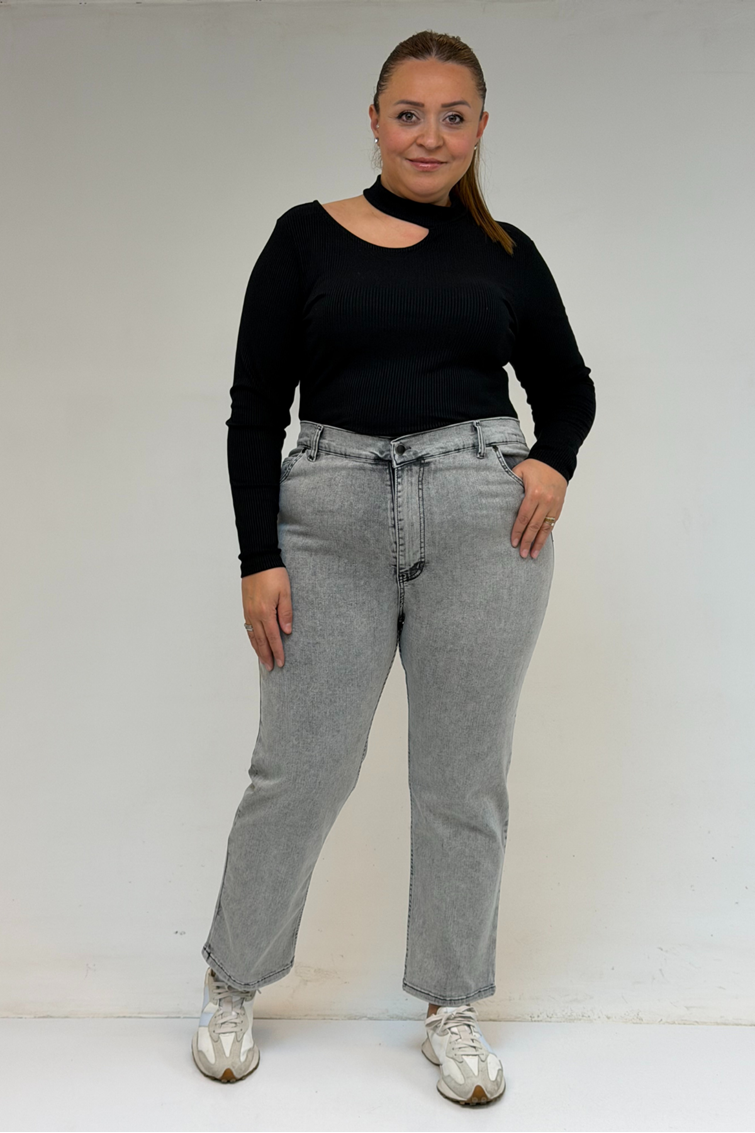 9185-4 Büyük Beden Taşlamalı Boru Paça  Kot Pantolon -Kar Yıkama Gri