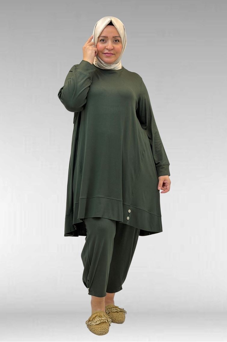 67041 Büyük Beden Düğme Detaylı Penye Pantolonlu Takım - Haki