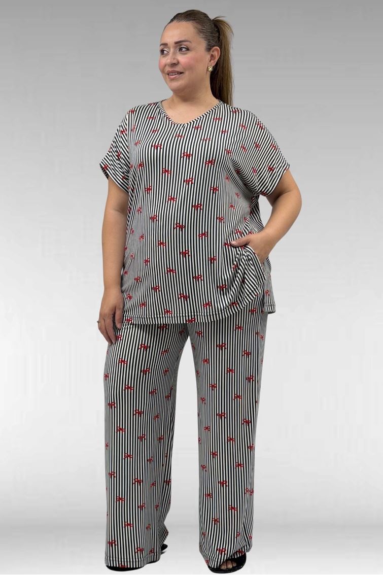 67802 Büyük Beden Yanı Yırtmaçlı Milan Pijama Takımı - Kırmızı Kurdele Desenli